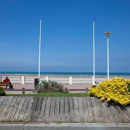 Apartment Neptune Proche *