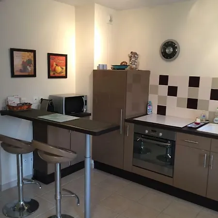 Appart Proche Avec Piscine Et Parking Couvert Prive Daire Merville-Franceville-Plage
