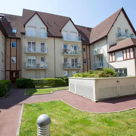 Daire Appart Proche Avec Piscine Et Parking Couvert Prive Merville-Franceville-Plage